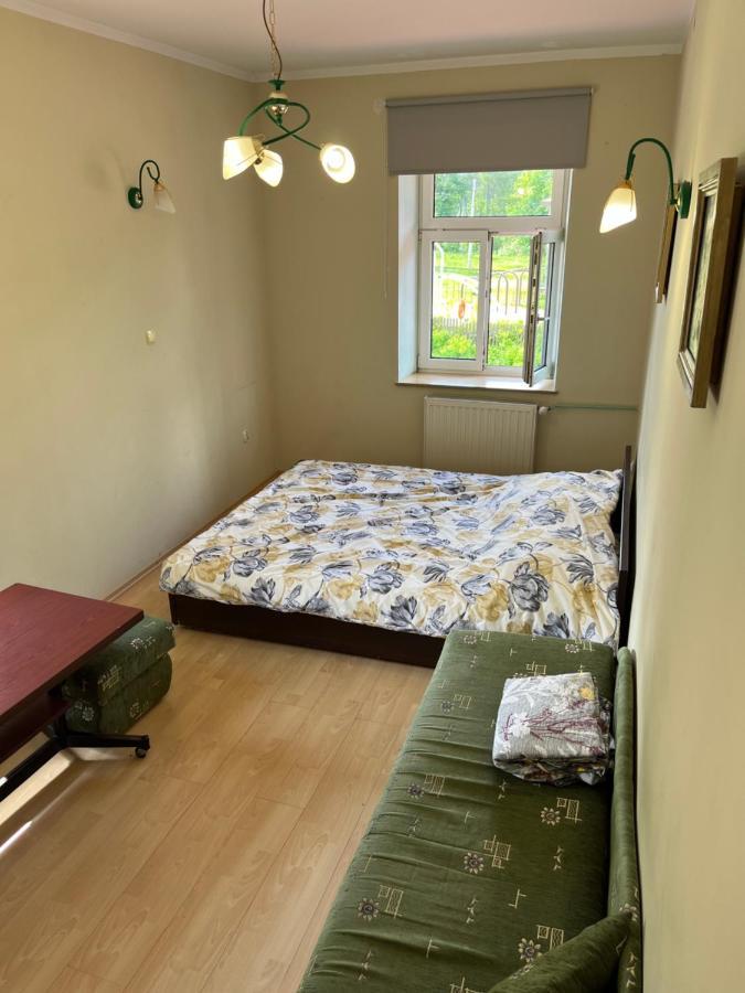 Hostel Gosciniec Szczeliniec Karlow Exteriér fotografie